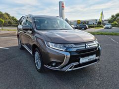 Fotografie des Mitsubishi Plug-in Hybrid Outlander