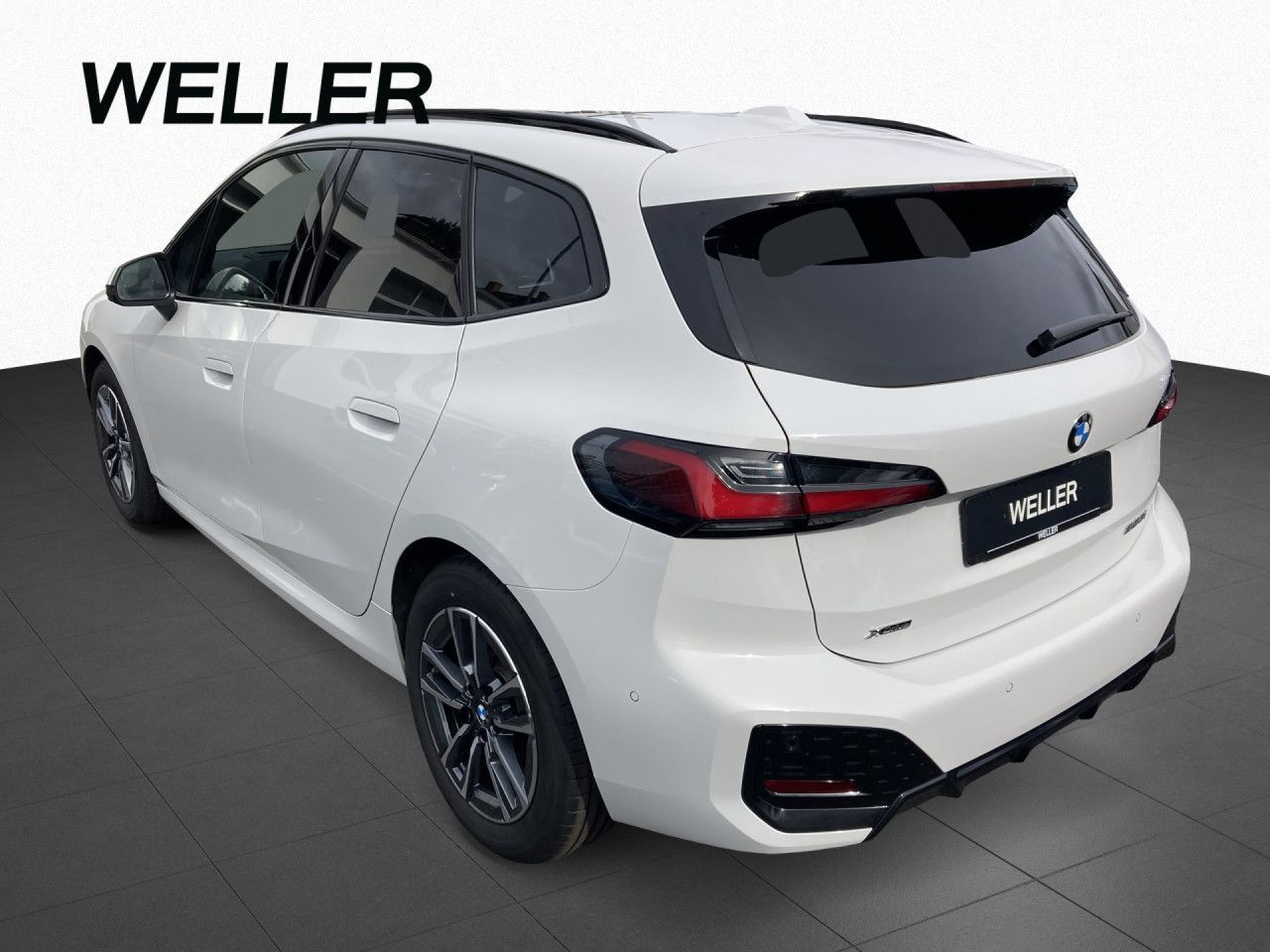 BMW 223 Active Tourer - Bild 12