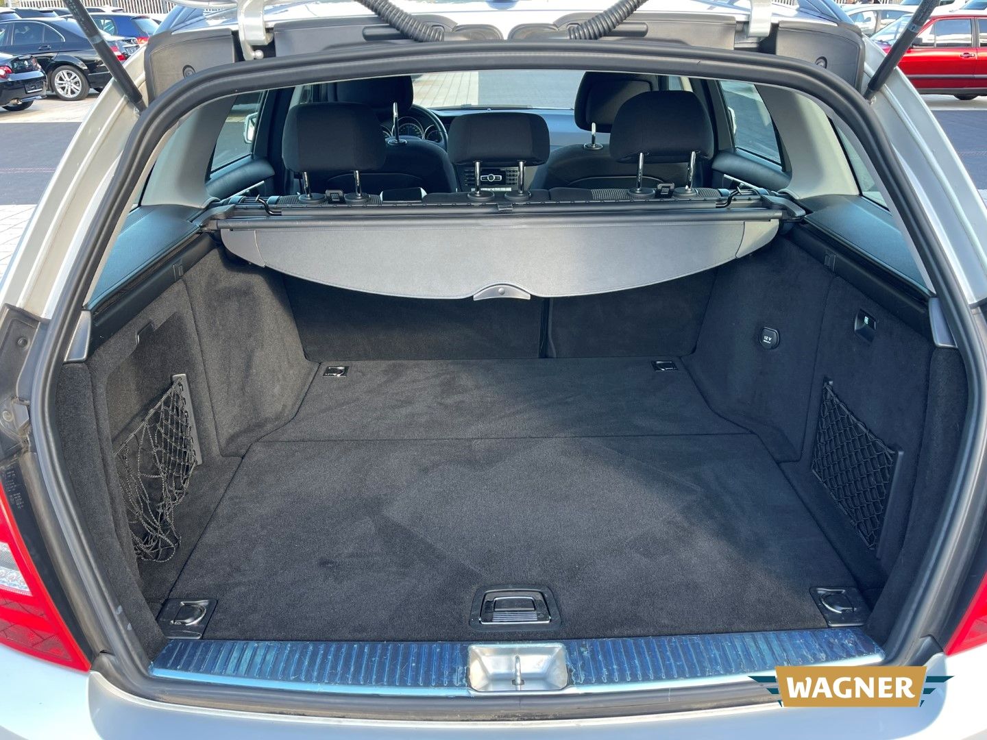 Fahrzeugabbildung Mercedes-Benz C 180 T CDI BlueEfficiency DPF Sitzheizung