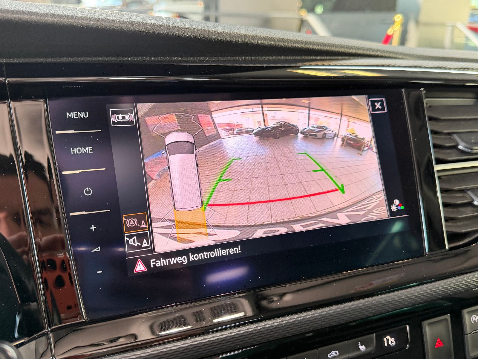 Fahrzeugabbildung Volkswagen T6 Multivan/7-SITZ/VIRTUAL/AUTOMATIK/KAMERA/NAVI