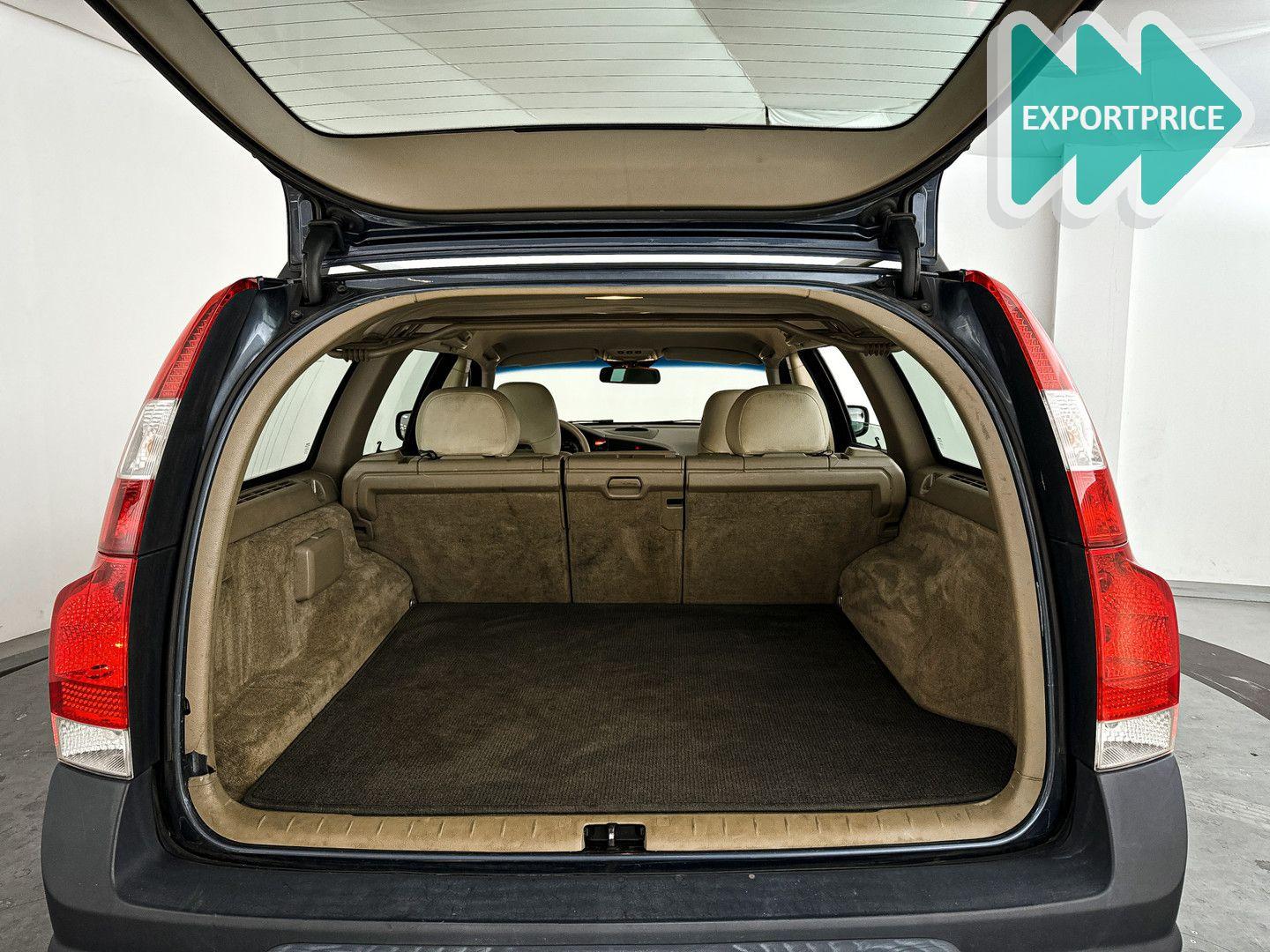Volvo XC70 2006 — photo 11