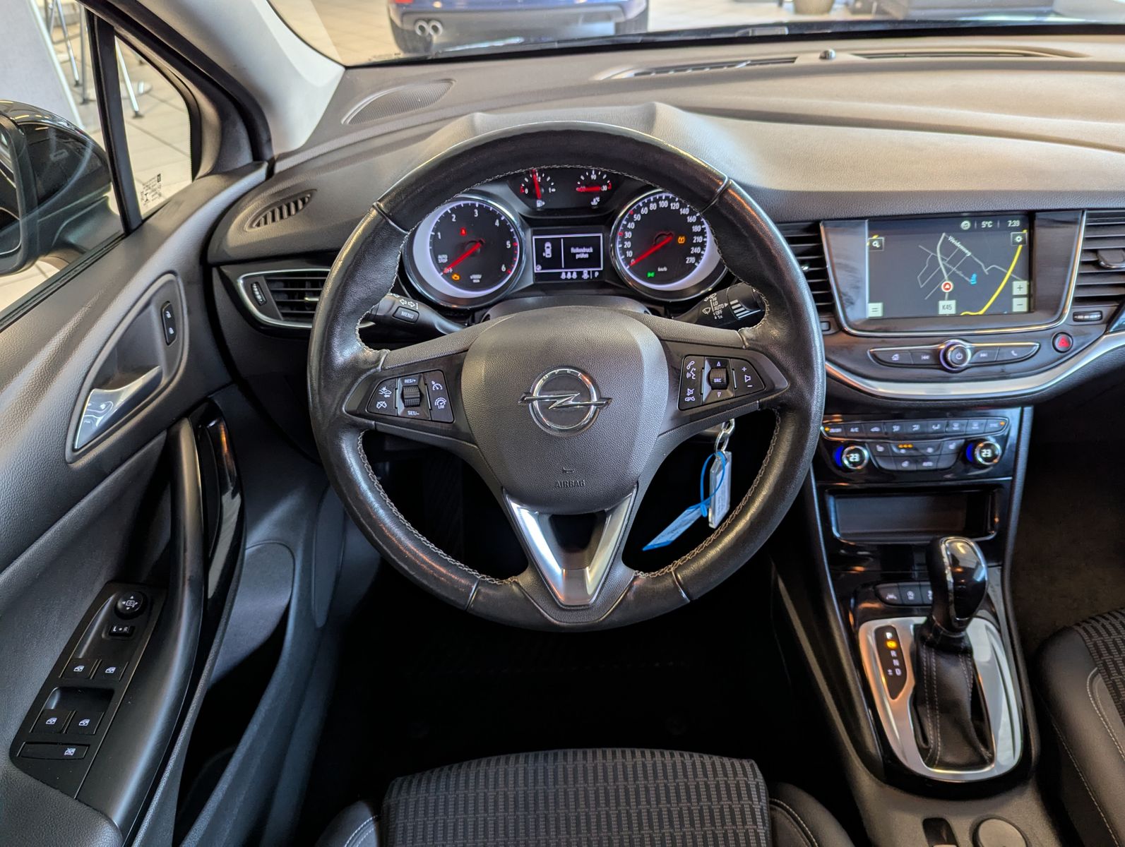 Image du véhicule Opel Astra 1.5 CDTI Aut. Elegance Navi LED Caméra
