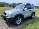 Suzuki Grand Vitara - original 66.700 km - Klima - AHK - silberne Suzuki Grand Vitara