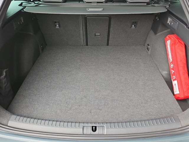 Leon Sportstourer VZ 1,5 e-Hybrid LED*Navi*Pano*