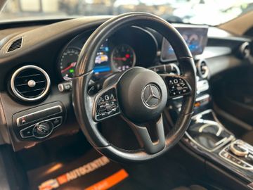 Mercedes-Benz C 220 *Keyless*Memory*PDC*ACC*AHK*SpurHT*NAVI*
