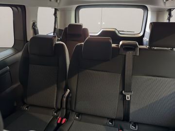 Opel Zafira Life - 12