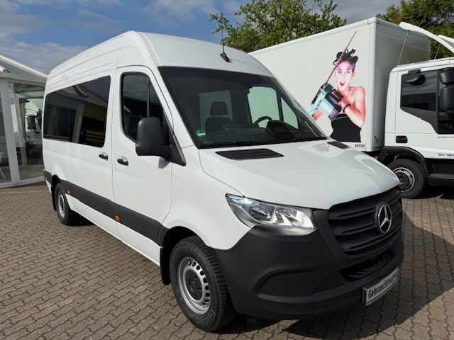 Mercedes-Benz Sprinter Hoch-Tourer 311 CDI 9G-TRONIC 9-Sitzer