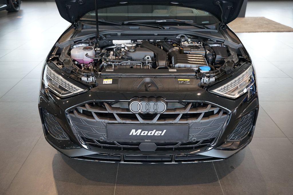 AUDI A3 Sportback 35 TFSI | 2x S line | Pano | Carbon AUDI A3 Sportback 35 TFSI | 2x S line | Pano | Carbon