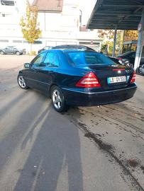 صورة مصغرة 14 لـ 2004 Mercedes-BENZ C 180