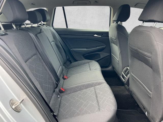 Golf VIII Variant Life 1.5 eTSI DSG AHK*Navi*LED