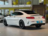 Mercedes-Benz C 400 Coupe AMG-Line*Pano*Digital*ACC*LED*RFK* - Mercedes-Benz C 400: Coupe