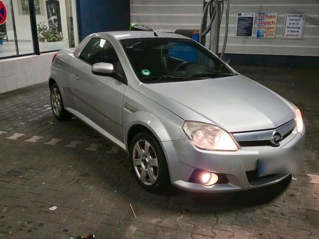 Opel Tigra TwinTop 1.8 16V