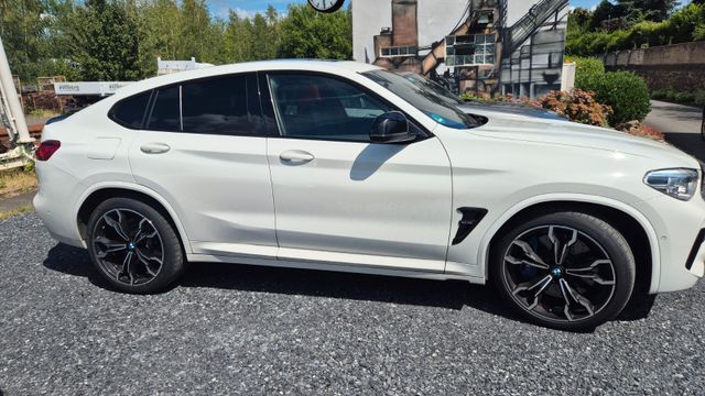 BMW X4 M Competition*1HD*PAN-DACH*SCHECKHEFT