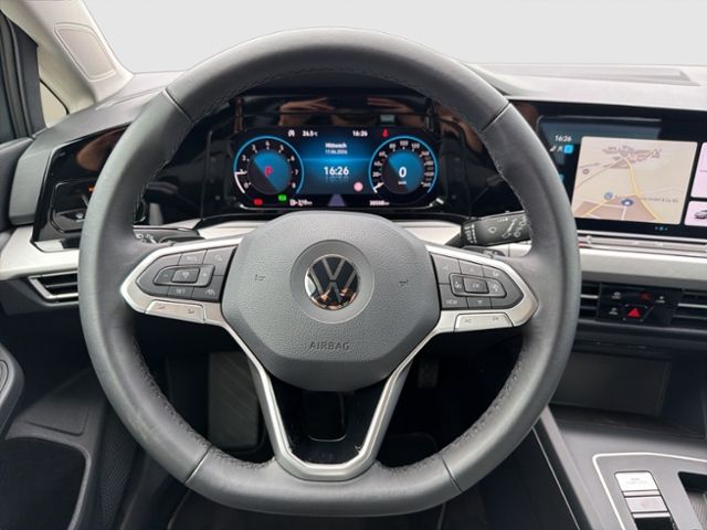 Golf VIII COMFORTLINE 1.0 TSI DSG NAVI REAR VIEW