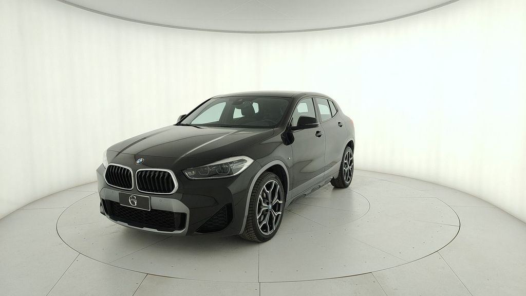 Image of BMW X2