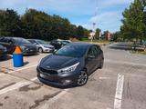Kia cee'd / Ceed 1.6 GDI/Automat/Neuer Tüv - Kia cee'd / Ceed in München