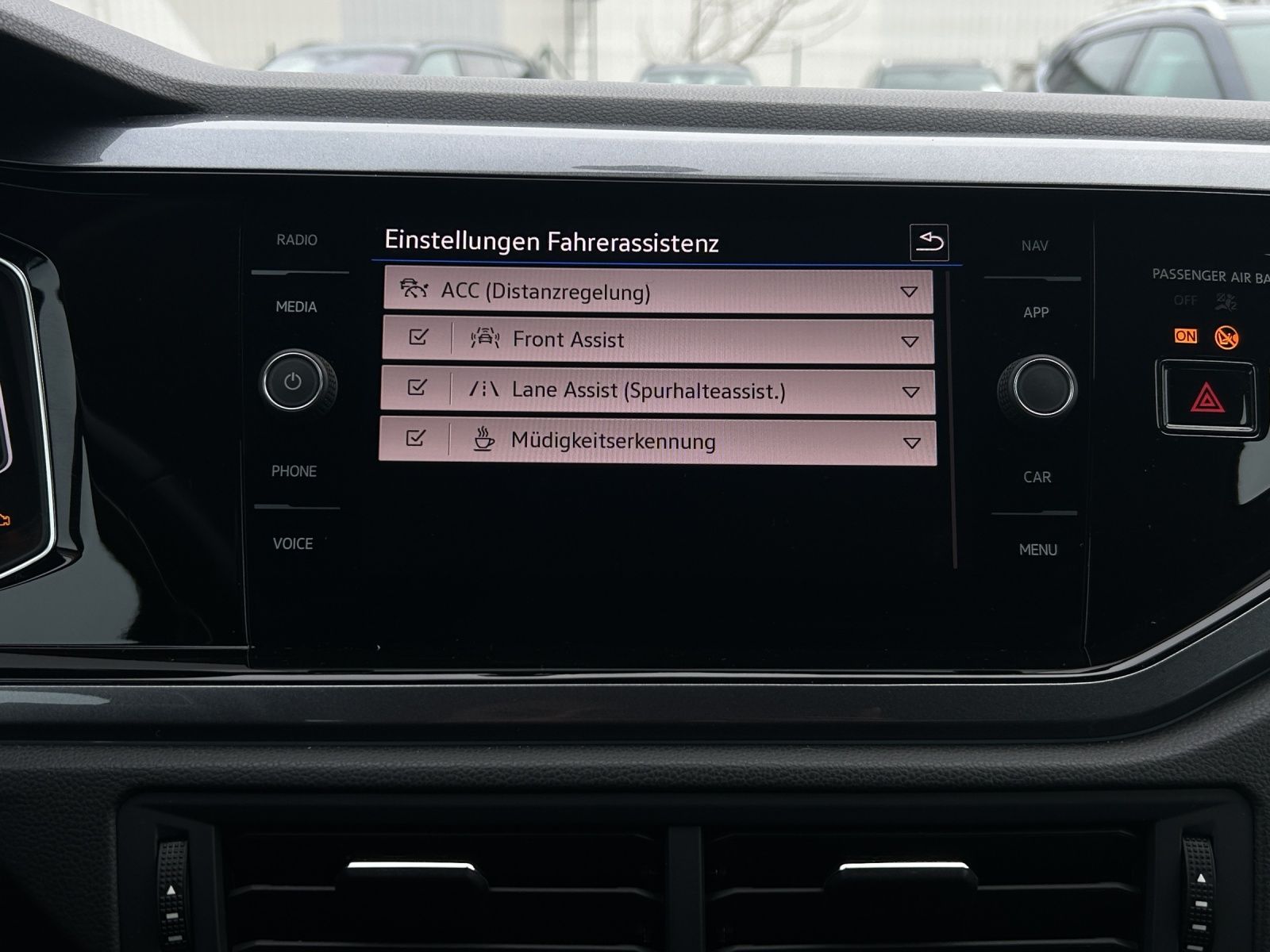 Fahrzeugabbildung Volkswagen Taigo TSI Style DSG Matrix AID ACC RFK SH 17"