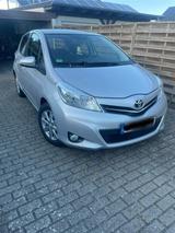 Toyota Yaris 1.3 99PS - Toyota Yaris: Ps