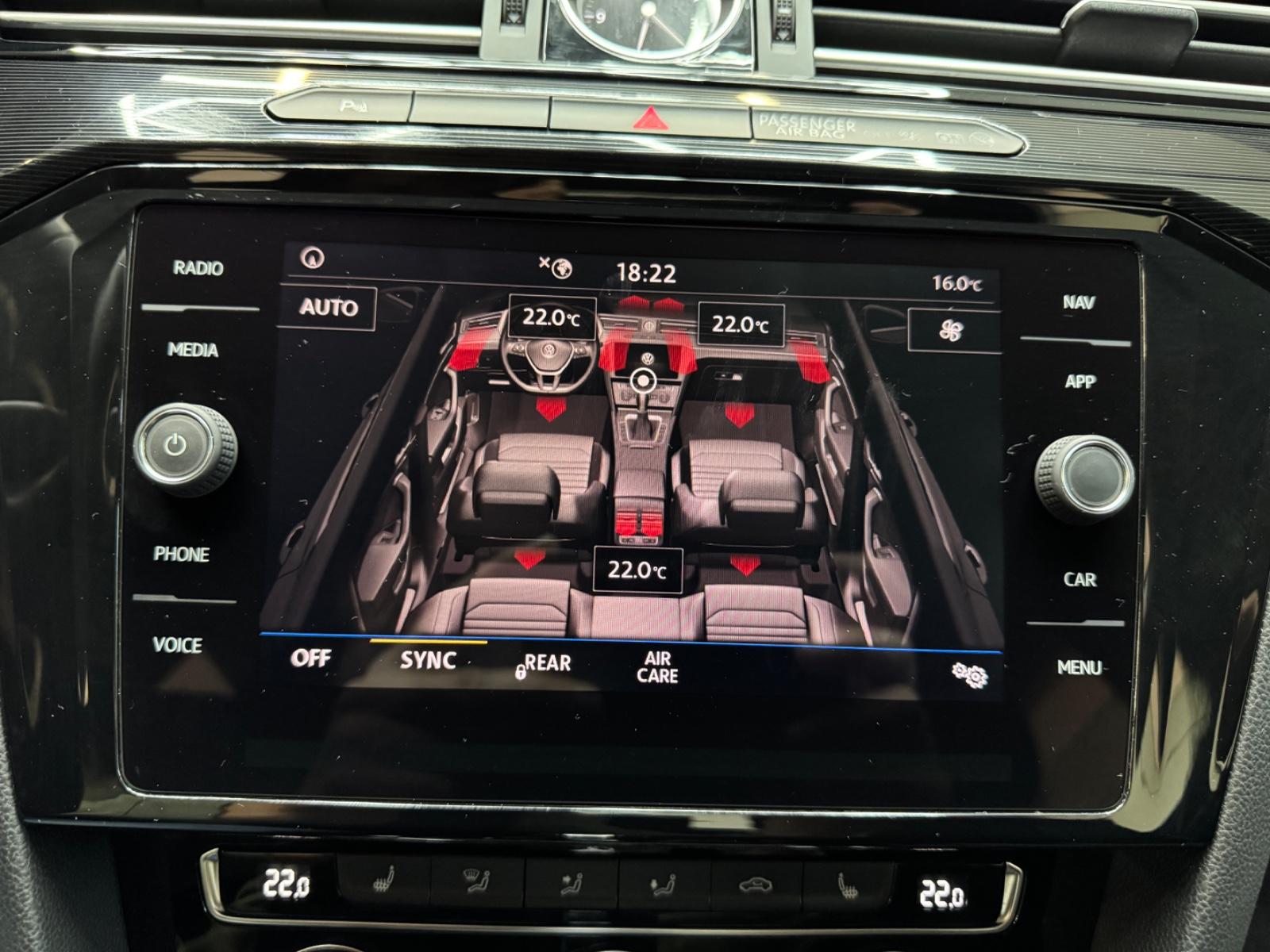 Volkswagen Arteon 2.0 TSI DSG/ACC/Massage/Spurhalte/LED