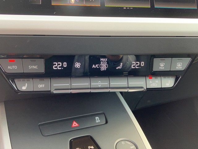 Fahrzeugabbildung Audi Q4 e-tron 35 e-tron LED ACC PDC WÄPU