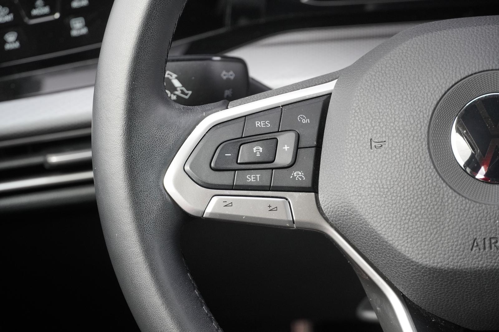 Volkswagen Golf VIII 1.5 TSI Active LED ACC Standheizung, миниатюра 23
