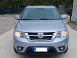 Fiat Freemont 2.0 Multijet 140 CV Lounge - blaue Fiat Freemont