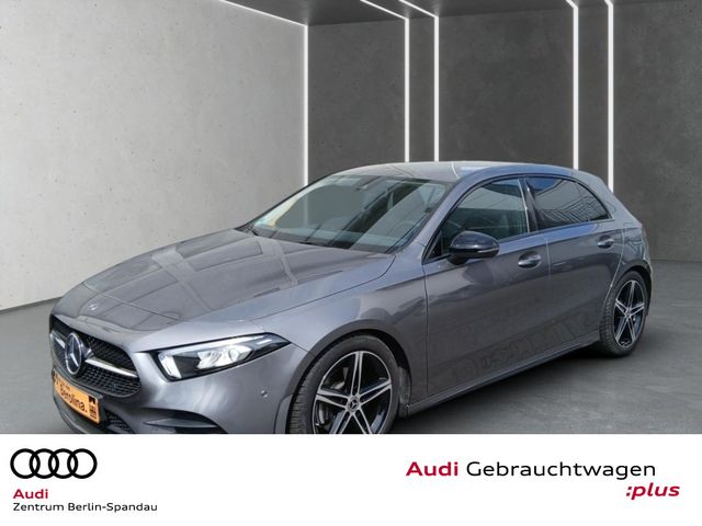 MERCEDES-BENZ A 200 AMG Line *AHK*GRA*NAV*LED*SHZ*