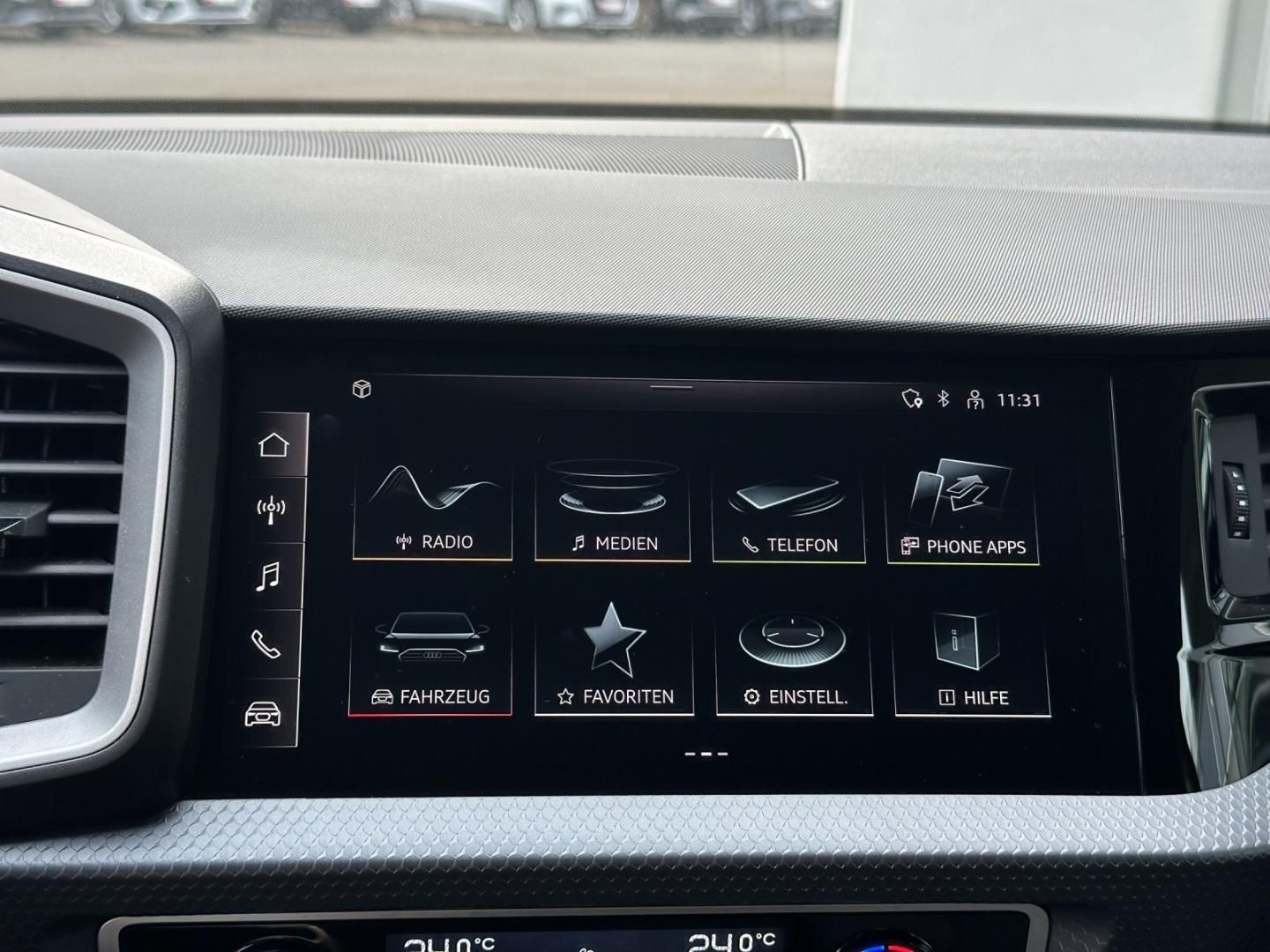 Fahrzeugabbildung Audi A1 allstreet 25 TFSI Smartphone Sitzhzg Phone Bo