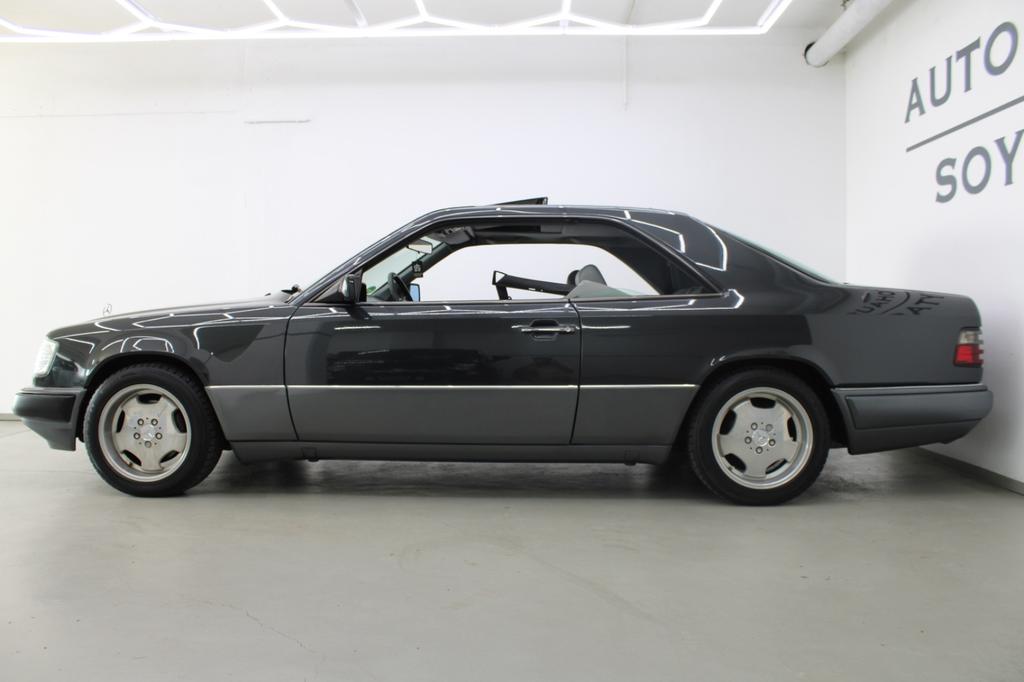 Mercedes-Benz CE 220