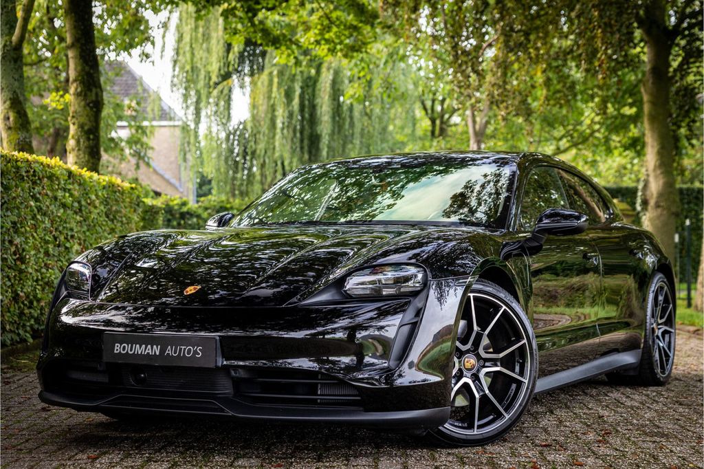 Image of Porsche Taycan