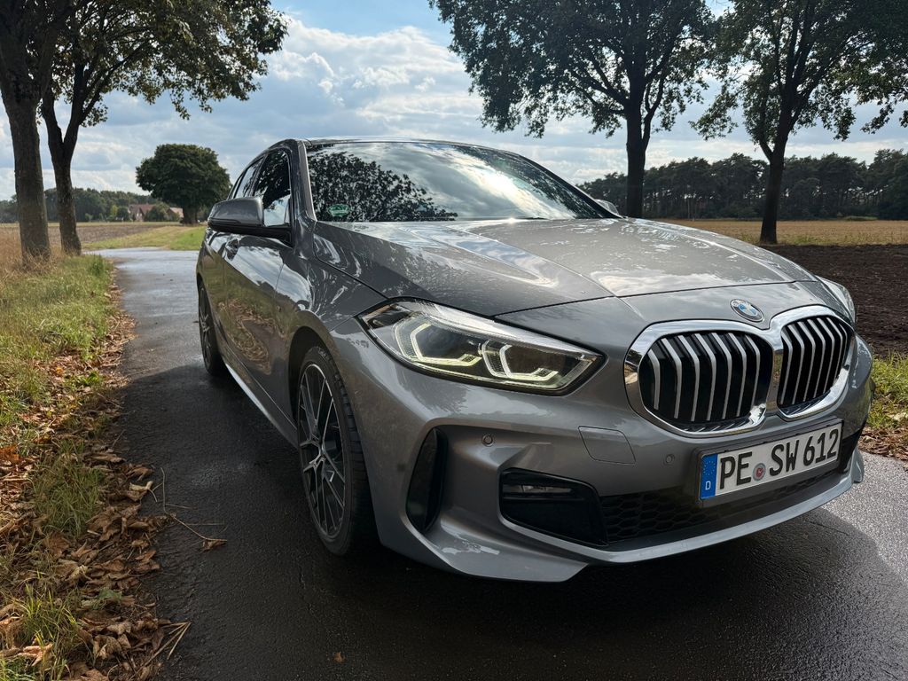 Image of BMW 120