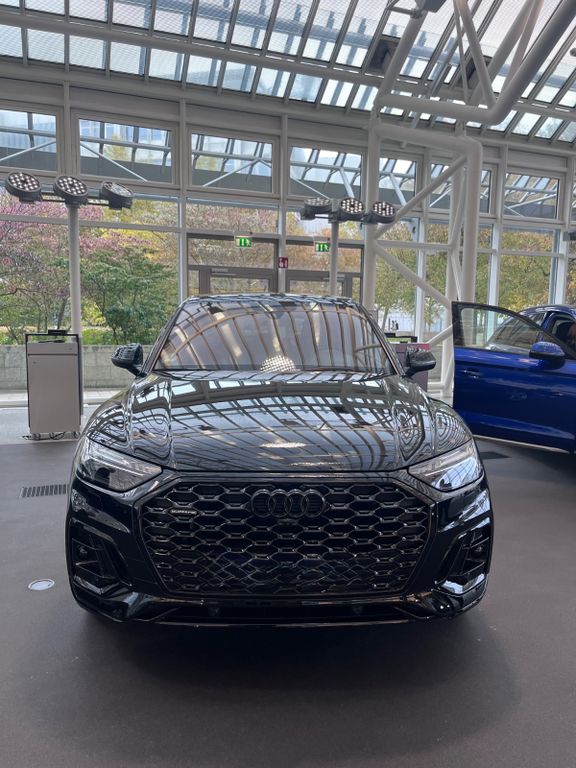 Image of Audi Q5