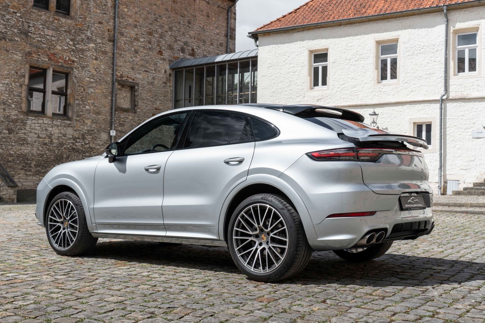 Fahrzeugabbildung Porsche Cayenne Coupe S PASM BOSE CARPLAY ACC CHRONO 360