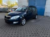 Skoda Roomster 1.2l TSI Ambition*1 Hand*Klima*SHZ*PDC - Skoda Roomster von privat