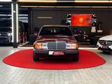 Mercedes-Benz 230 E W124/AUTOM/SCHIEBEDACH/H-ZUL - gebrauchte Mercedes-Benz E 230 aus dem Jahr 1992