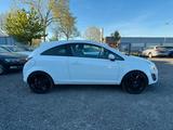 Opel Corsa D Color Edition - Opel Corsa aus 2011: Color Edition