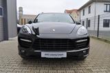 Porsche Cayenne GTS Pano Sportpaket Kamera 20 Zoll RS - Porsche: Gt2 RS