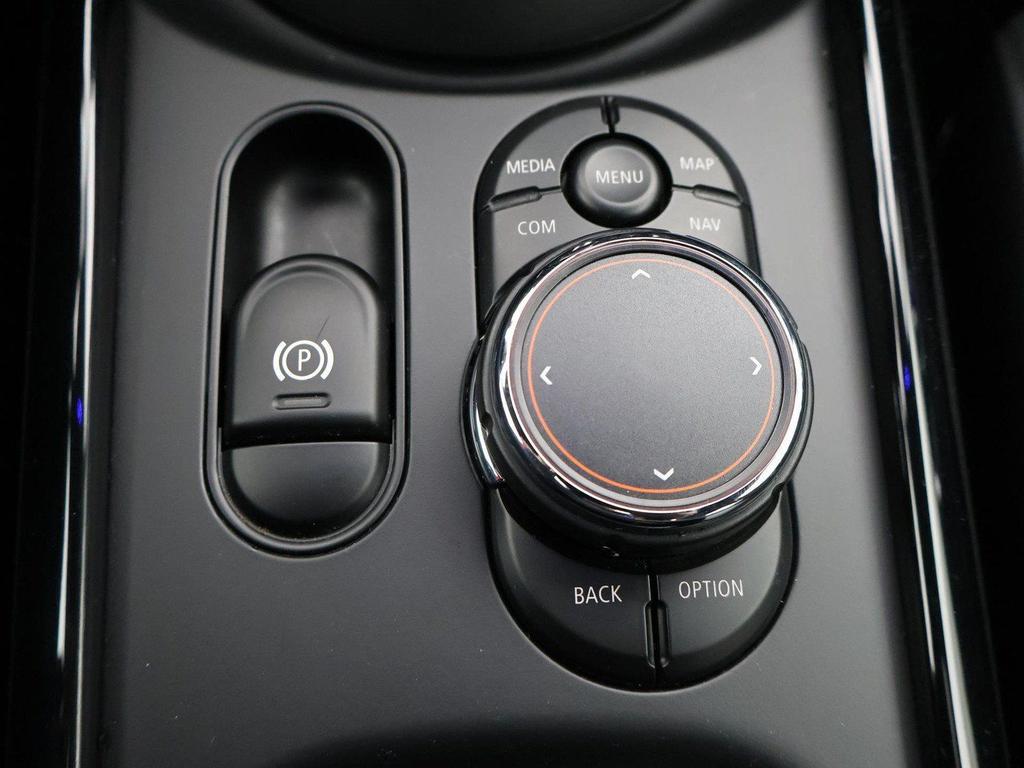 MINI John Cooper Works Clubman