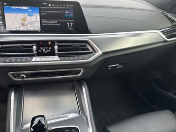 BMW X6 xDrive30d M Sportpaket Head-Up HiFi DAB LED