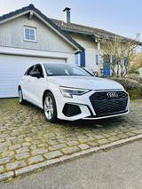 Audi A3 45 TFSI e S tronic S line Sportback S line/ 