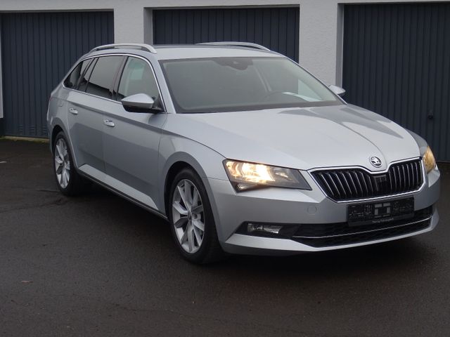 Skoda Superb Ambition Navi 1.Hand 18"Alufelgen PDC