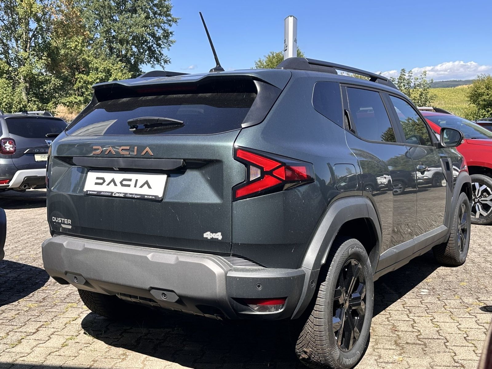 Fahrzeugabbildung Dacia Duster Extreme Eco-G 150 4x4 Hybrid