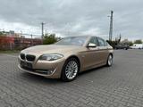 BMW 520i f10 - BMW 520: F10 520i