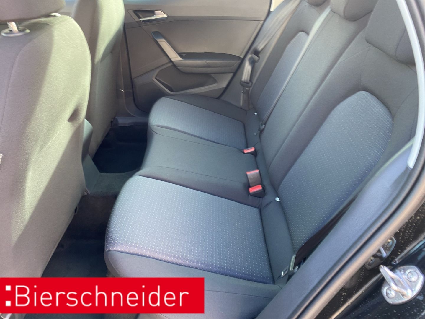 Seat Arona - Bild 11