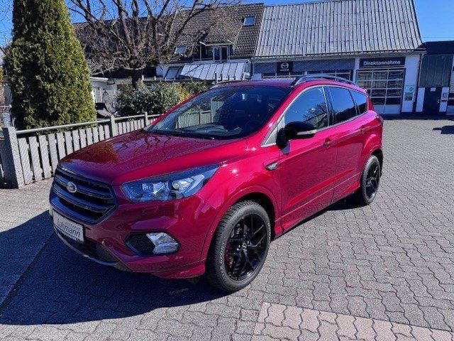 Ford Kuga 1.5 EcoBoost 4x2 ST-Line mit AHK