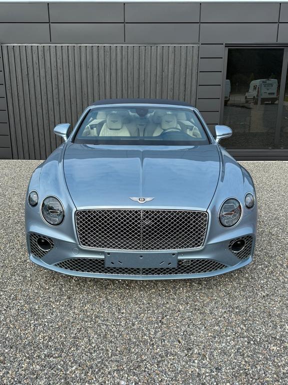 Bentley Continental GTC