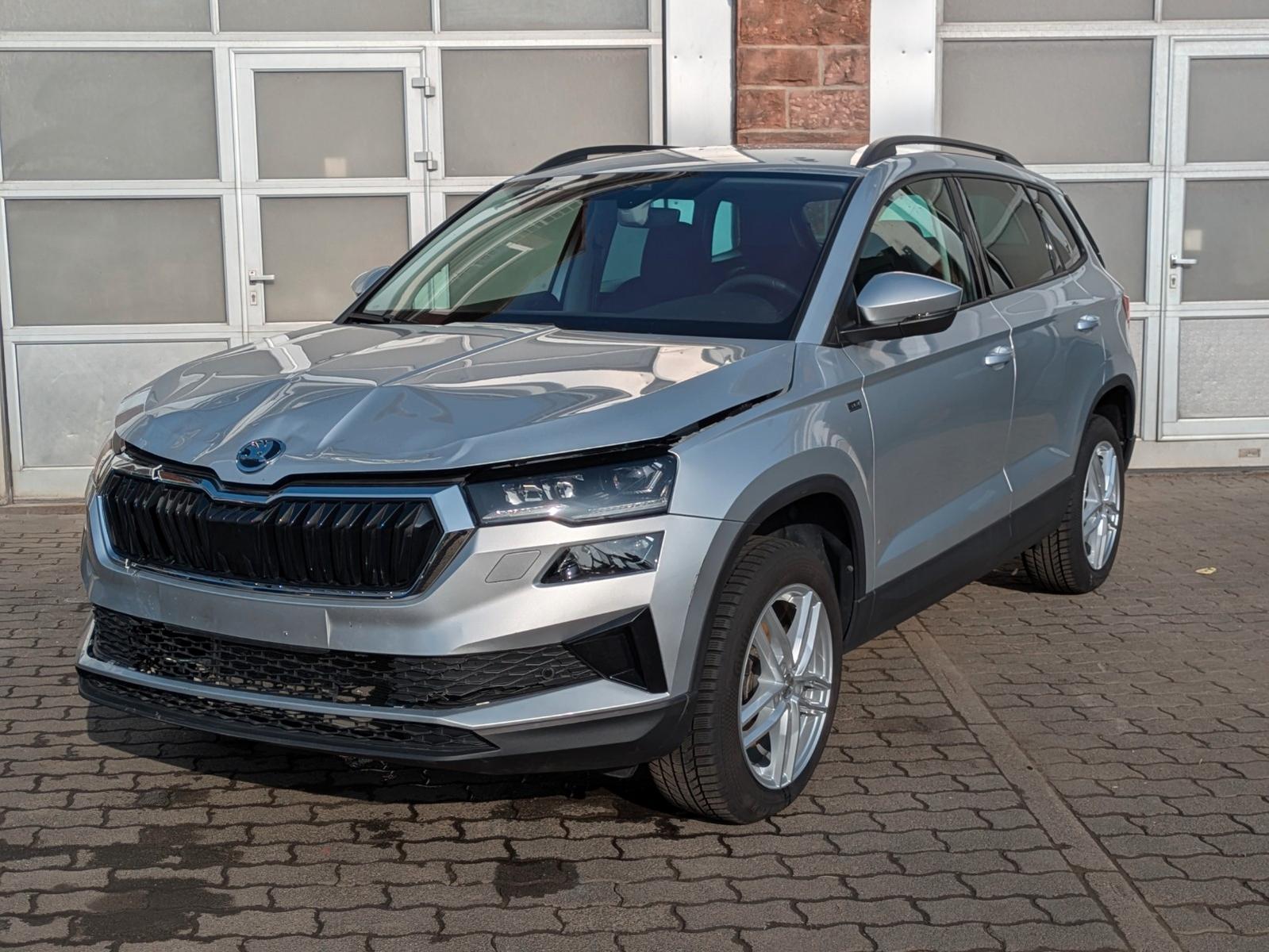 Skoda Karoq Selection 7 LED / KAMERA / 1.HAND