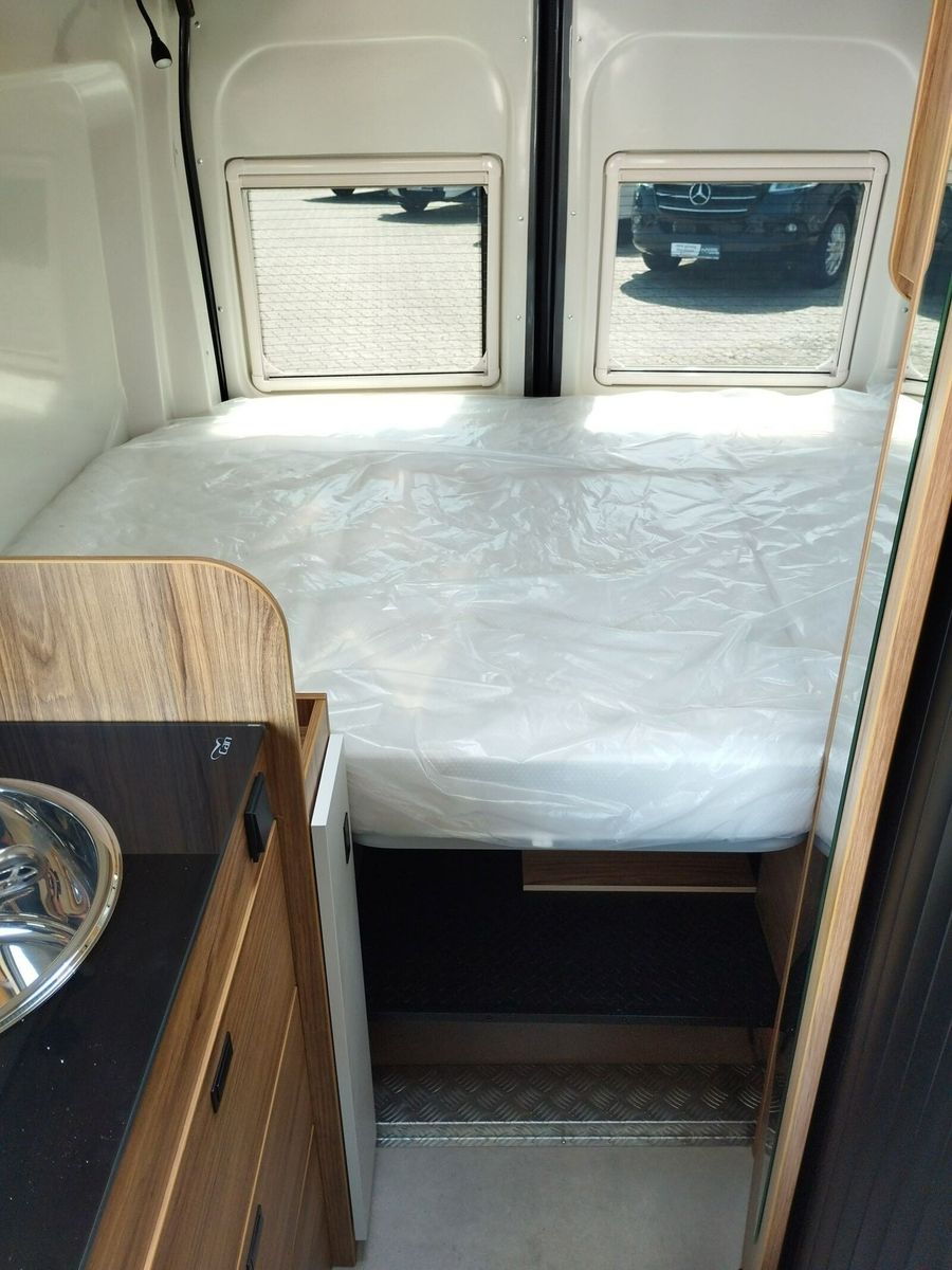 Fahrzeugabbildung Karmann Dexter 4x4 DE 560 AW Allrad 4x4, Rückfahrkamera