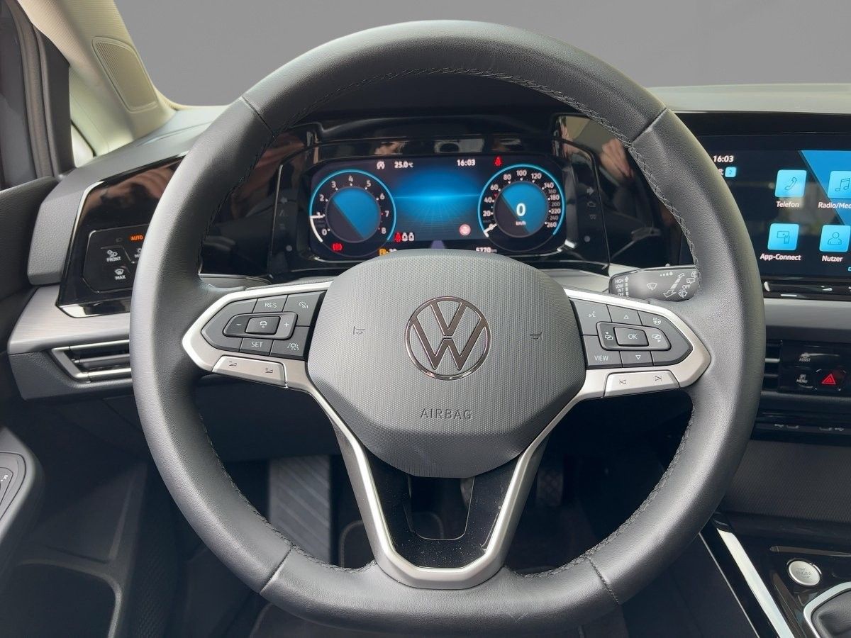 Volkswagen Golf - Bild 10
