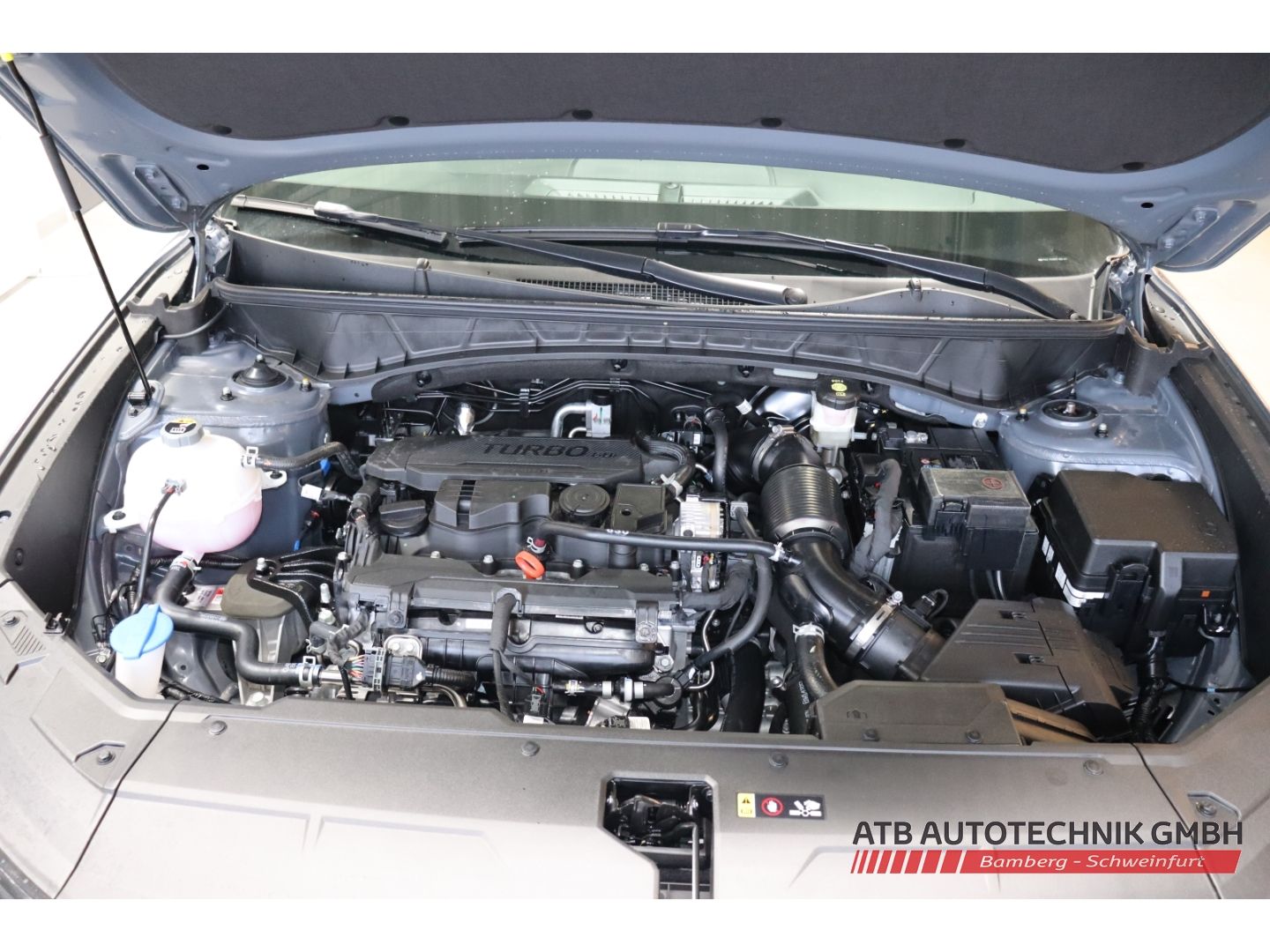 Fahrzeugabbildung Hyundai Tucson Trend MY25 1.6 T-GDI (160 PS) 48V 7-DCT 2